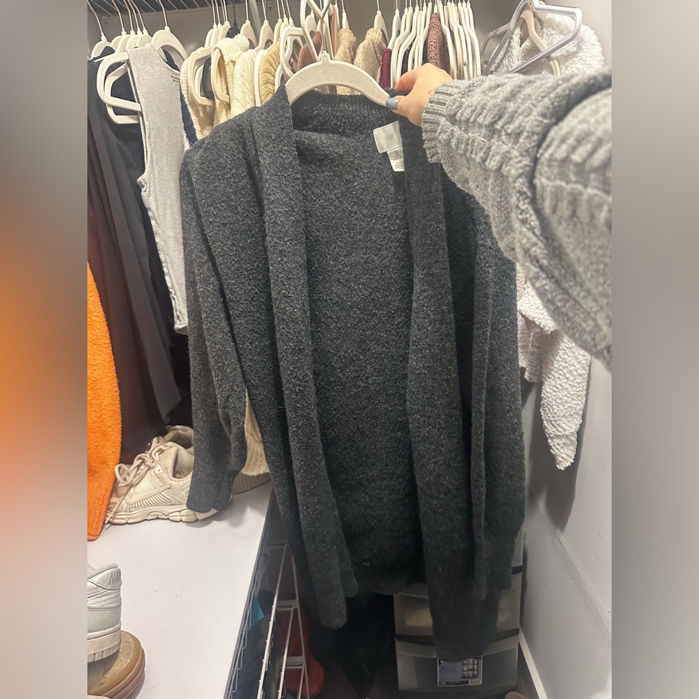 H&M cardigan, so cute and comfy!